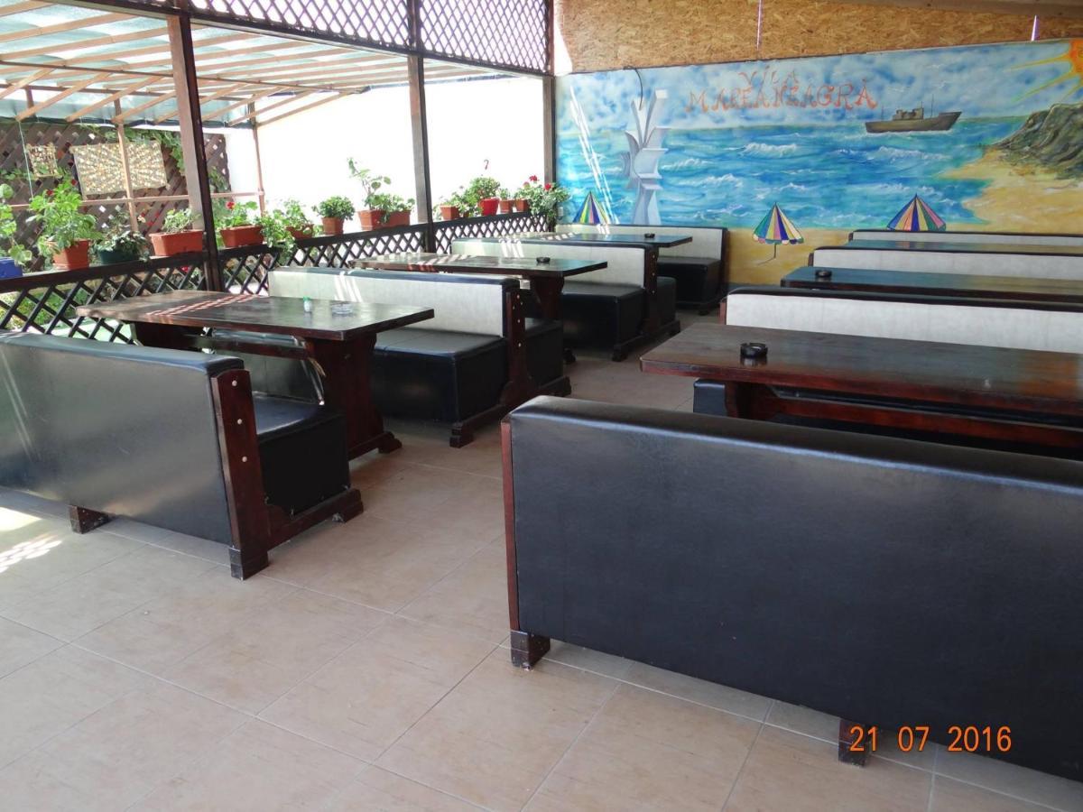 Casa Marea Neagra Hotel Костинещи Екстериор снимка