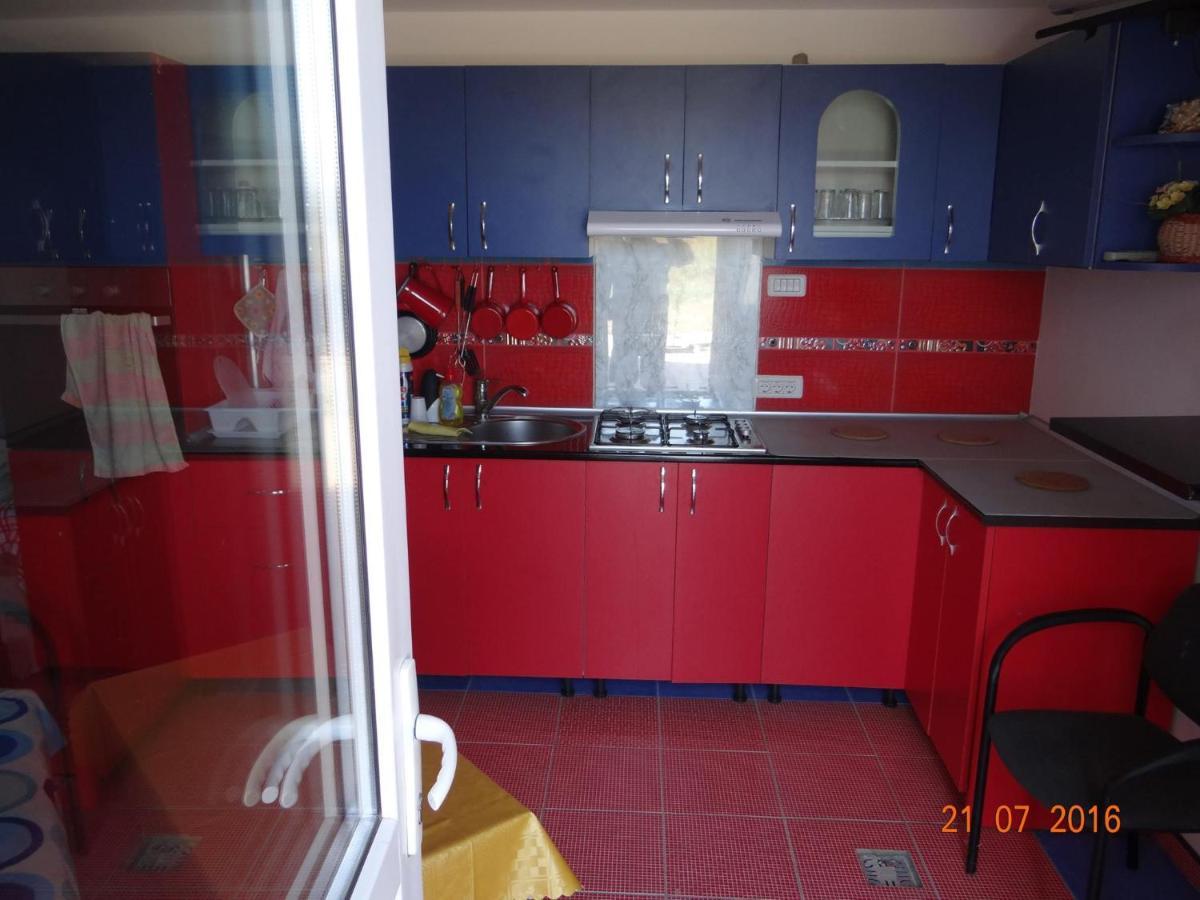 Casa Marea Neagra Hotel Костинещи Екстериор снимка